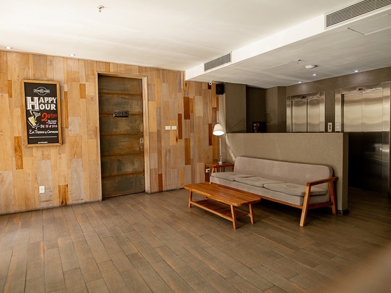 Habitación superior en hotel en centro de Montevideo